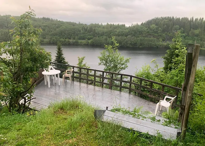 At Hestsjoen Badeplass *